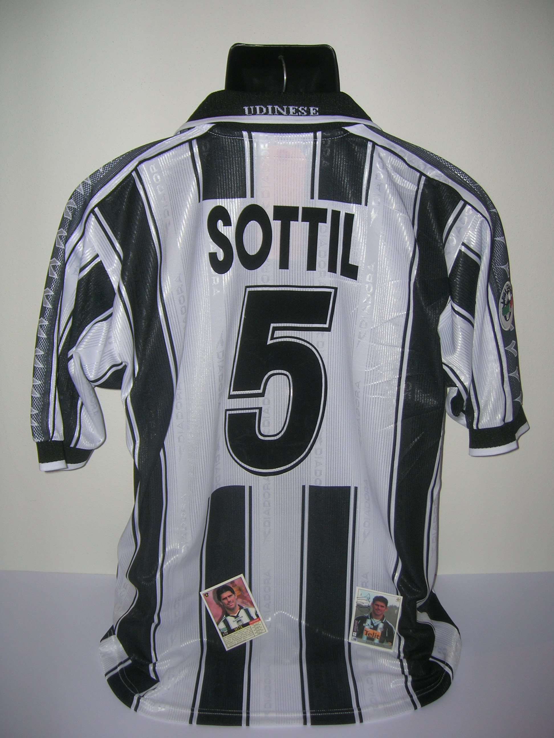 Udinese Sottil  5  A-4